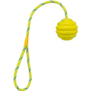 Trixie Hundelegetøj Bølgebold i naturgummi med snor - ø 6 cm 30 cm